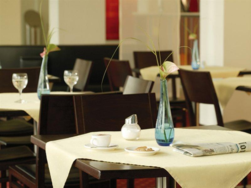 Nh Berlin City West Restauracja zdjęcie
